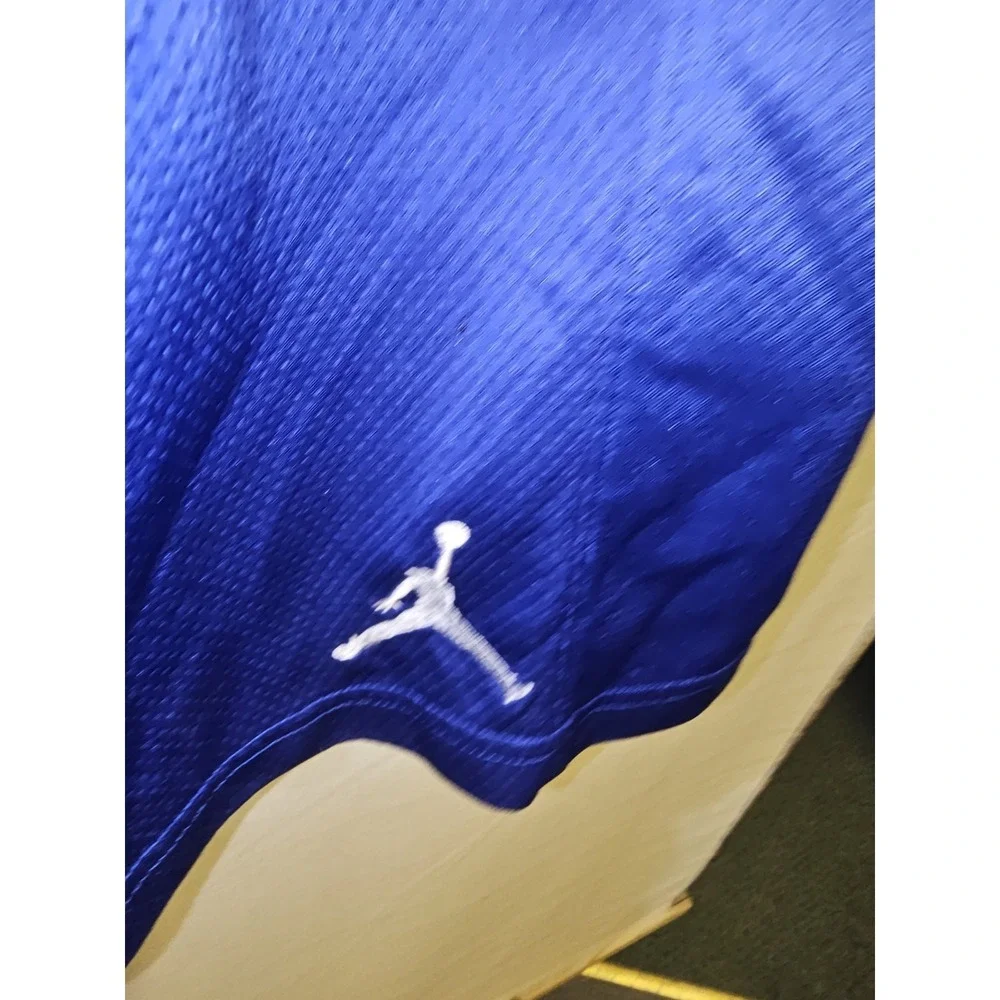 Nike Retro Air Michael Jordan Silky Basketball Shorts Size Large